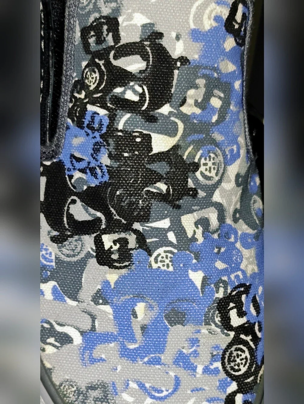 Converse Gas Mask Camouflage Print Low Top Slip On Sneakers - Blue/Gray/Black